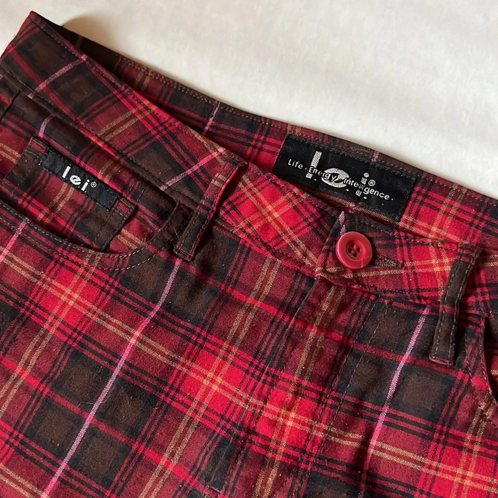 Plaid LEI Pants - Picture 2 of 3